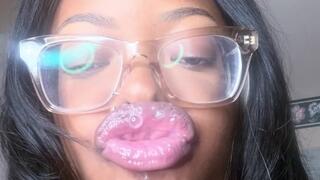 Sticky Spitty Lip Smelling