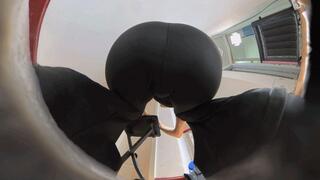 8K VR360 XINGGAN POV's hips crush dwarfs