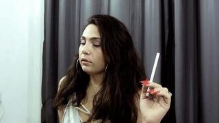 Smoking Sexy Lips Model Julianna Misty 120's Video 0028