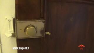 Tight Asian need big dildo