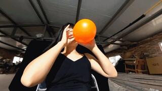 4K Martina Power Crushing Balloon 360VR