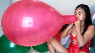 Sexy Santa's Helper Camylle Blows To Pop Two Of Your Christmas Globos Payaso 17 Balloons