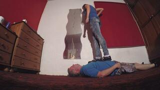 Sophie's T-Bar Shoes Trampling FLOOR CAM (4K)