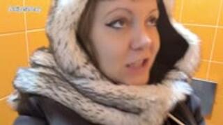 Public toilet per and fart