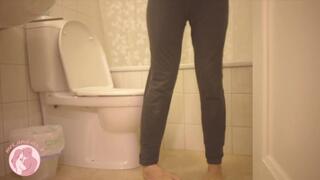 #7 Thursday morning plop, keeping pants over the knees