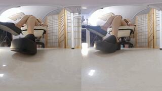 3DVR180 MARTINA_s thick black sandals in the office teach dwarfs to lick their shoes