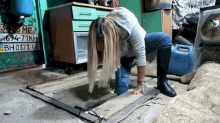 Lost foot in a boot WMV (1280x720) FHD