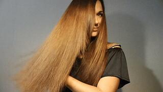 Be happy near to my hair play