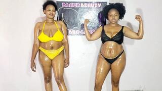 Pussy Fight Annie vs Suzzy