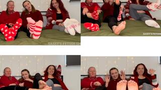 3 girl Christmas Foot Worship! (1080p)