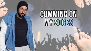 Cumming on My Socks - Lalo Cortez (custom clip)