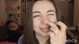 booger hunter with silicone lips