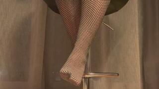 Rebeca te nargue pendant que tu as ta cage