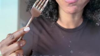 Mouth Fetish Boy — Watch My Lips in Total Silence