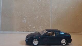 Barefoot Metal car crush