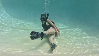 Vintage Scuba Masterbation Peril with Nathalia 1080p
