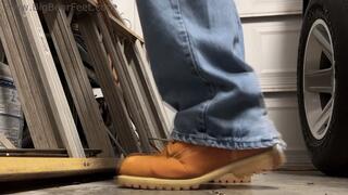 Life with Athlete's Foot V - mechanic's itchy workboots