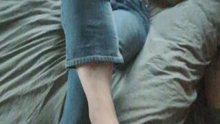 Wifeys Footjob Ends with Pre Cum Reward