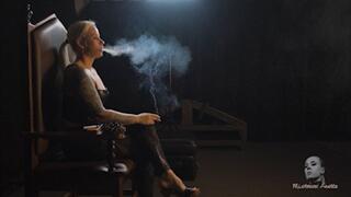 Smoker in a leather corset part2 4K MP4