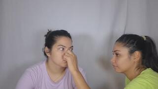 Pinch of the small nose