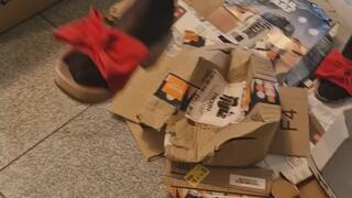 Crush boxes with my sexy red softclox