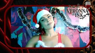 Christmas, but make it Veronna.