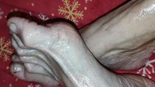 Oiled up sexy elf on bed