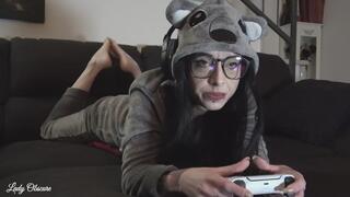 STINKY FARTS FROM THE FURRY NERD