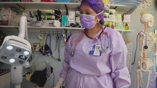 10 min BG 3rd person POV Watch Nurse Luna up close give her patient a hand job milking for a sperm sample! Wearing my 5 5 Biogel Surgical Latex Gloves, reusable surgical gown. Watch me drain my patient balls