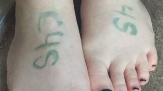 SEMANT CUM ON MY FEET