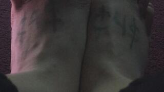 FLOOD LIGHT RED CARPET