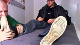 Bearded bareoot guy Dusan, foot worship