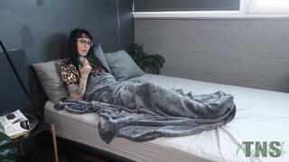 Ms Nightshade's Bedtime Routine - Foot Worship