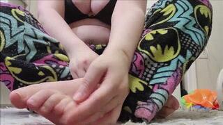 Trimming Toe Nails Before Bed