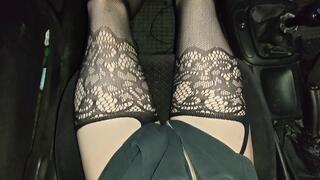 Sarah Very Sexy Cranking & Pedal Pumping in Garter Stockings