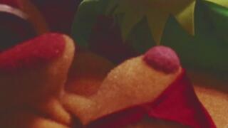 SARA STUFFINS in FROGGY STYLE - PUPPET PORN SEX TAPE