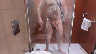 Twenty Minutes of Wet Hairy Bear Cock Pumping