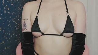 NYE: Kissing Practice With Bunny