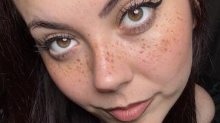 Kissing & spit fetish