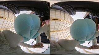 3DVR 180cc Big peach hips humiliate dwarfs