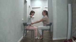 We take sweartshirt off inside out sg