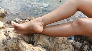 Much more than just pronounced arches on pretty feet (3)