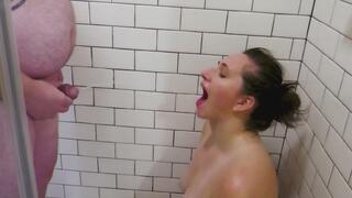 Husband uses hotwife to piss