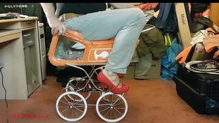 Polly - Panorama doll pram