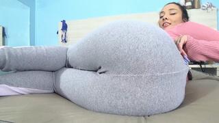 BIG BUTT FARTING FOR ALL PART 4 BY MEGAN BIG BUTT CAM BY KLEBER FULL HD