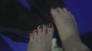 STAGE ON HER BLUE MIRROR WITH PLATFORM SLIPPERS