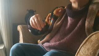 SMELLY HUMID SWEATY FEET