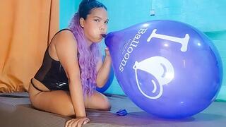 Sexy Juju Blows To Pop And Sits To Pop Big 17 Inch Belbal Balloons