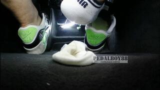 Driving with loose Nike Air Max - Part2of3 - take off Socks