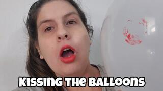 Kissing Balloons with Red Lipstick – Leaving Perfect Lip Marks
